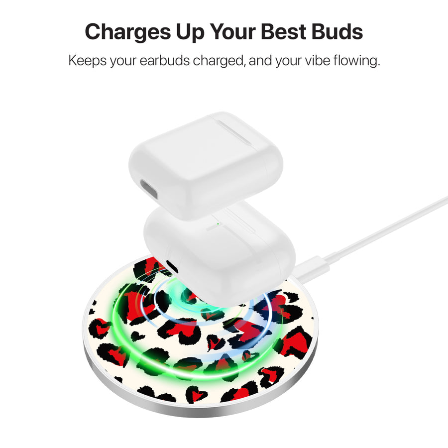 MyBat Design Lab Series Wireless Charging Pad - Silver - Wild Hearts - MCGWIRC22SL-340-6.jpg