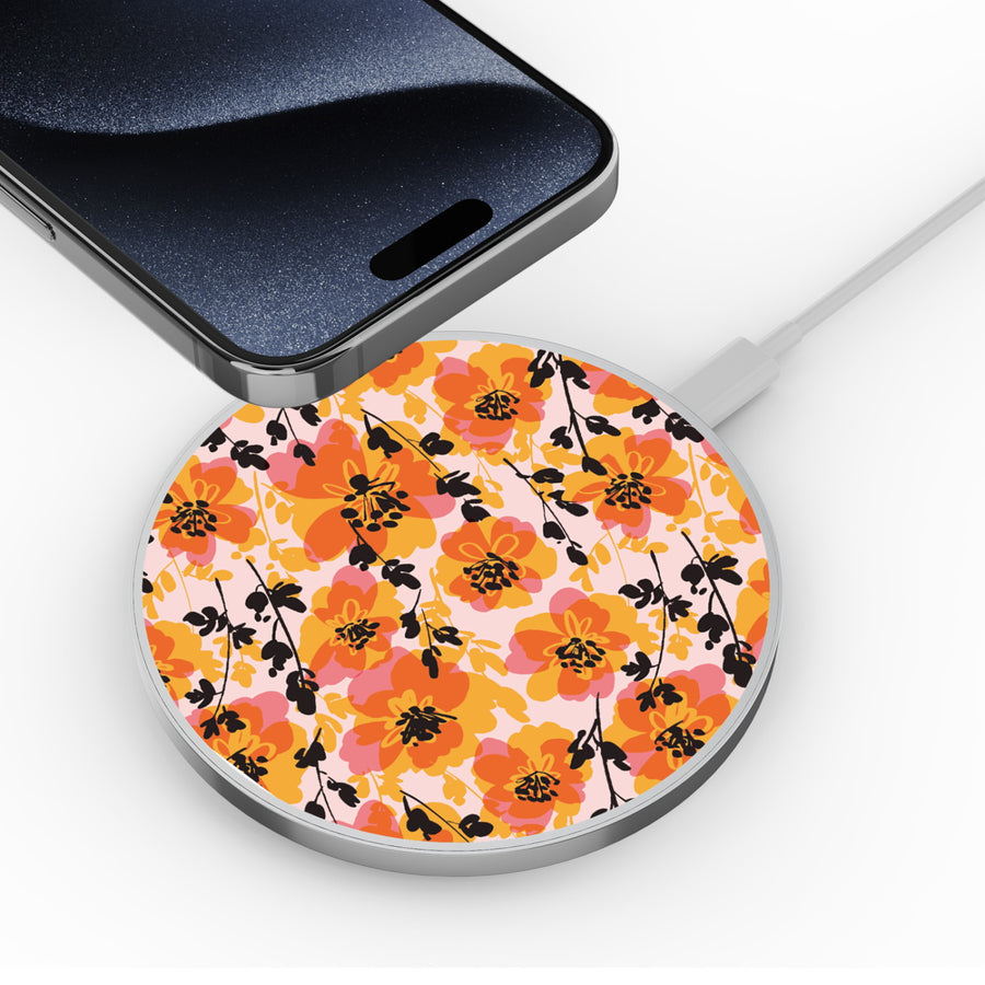 MyBat Design Lab Series Wireless Charging Pad - Silver - Marmalade Meadow - MCGWIRC22SL-447-4.jpg