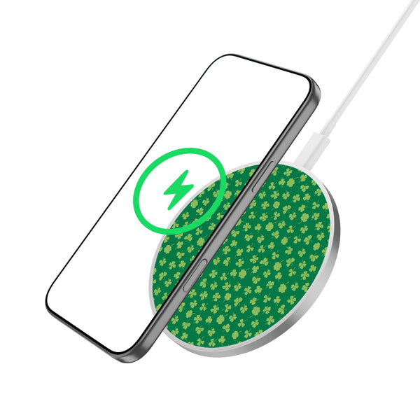 MyBat Design Lab Series Wireless Charging Pad - Silver - Lucky Clover - MCGWIRC22SL-466-2.jpg