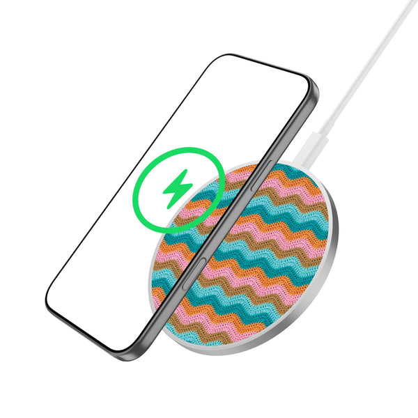 MyBat Design Lab Series Wireless Charging Pad - Silver - Heat Wave - MCGWIRC22SL-495-2.jpg