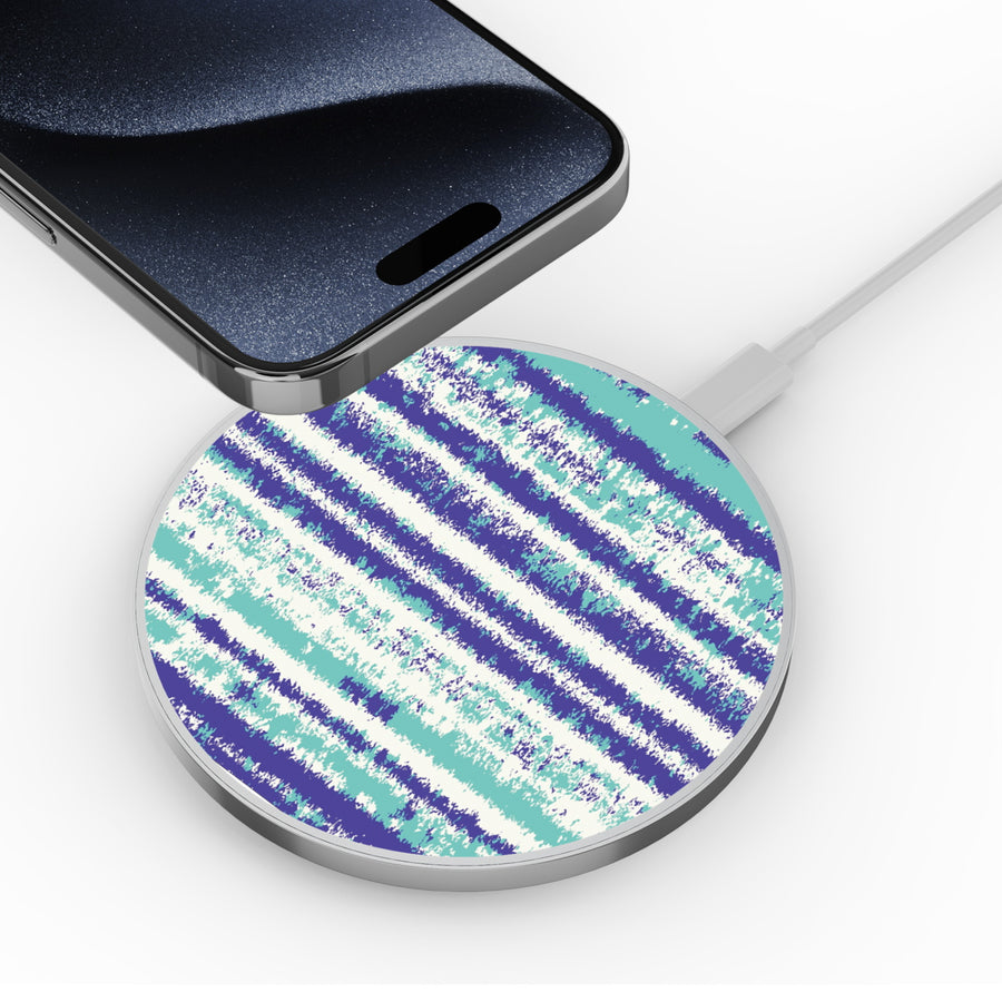 MyBat Design Lab Series Wireless Charging Pad - Silver - Saltwater Streak - MCGWIRC22SL-503-4.jpg