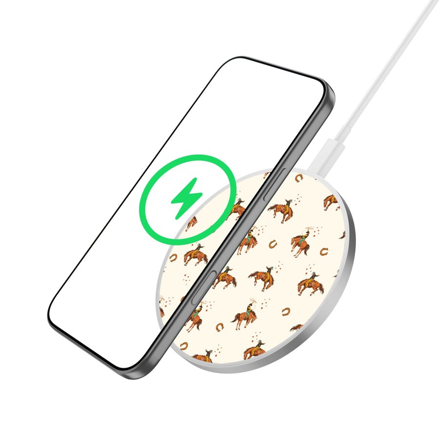 MyBat Design Lab Series Wireless Charging Pad - Silver - Giddy Up - MCGWIRC22SL-518-1.JPG